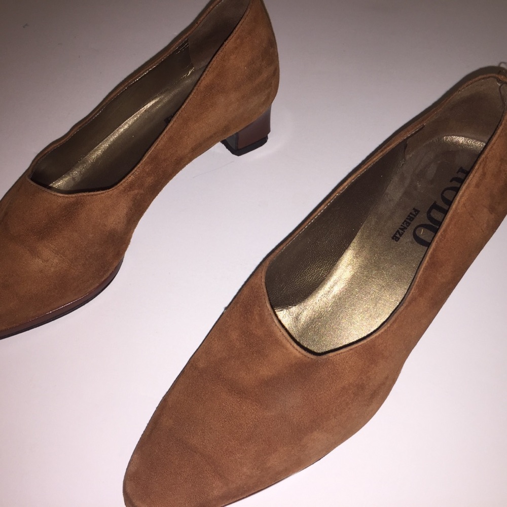 tan vintage cute heels